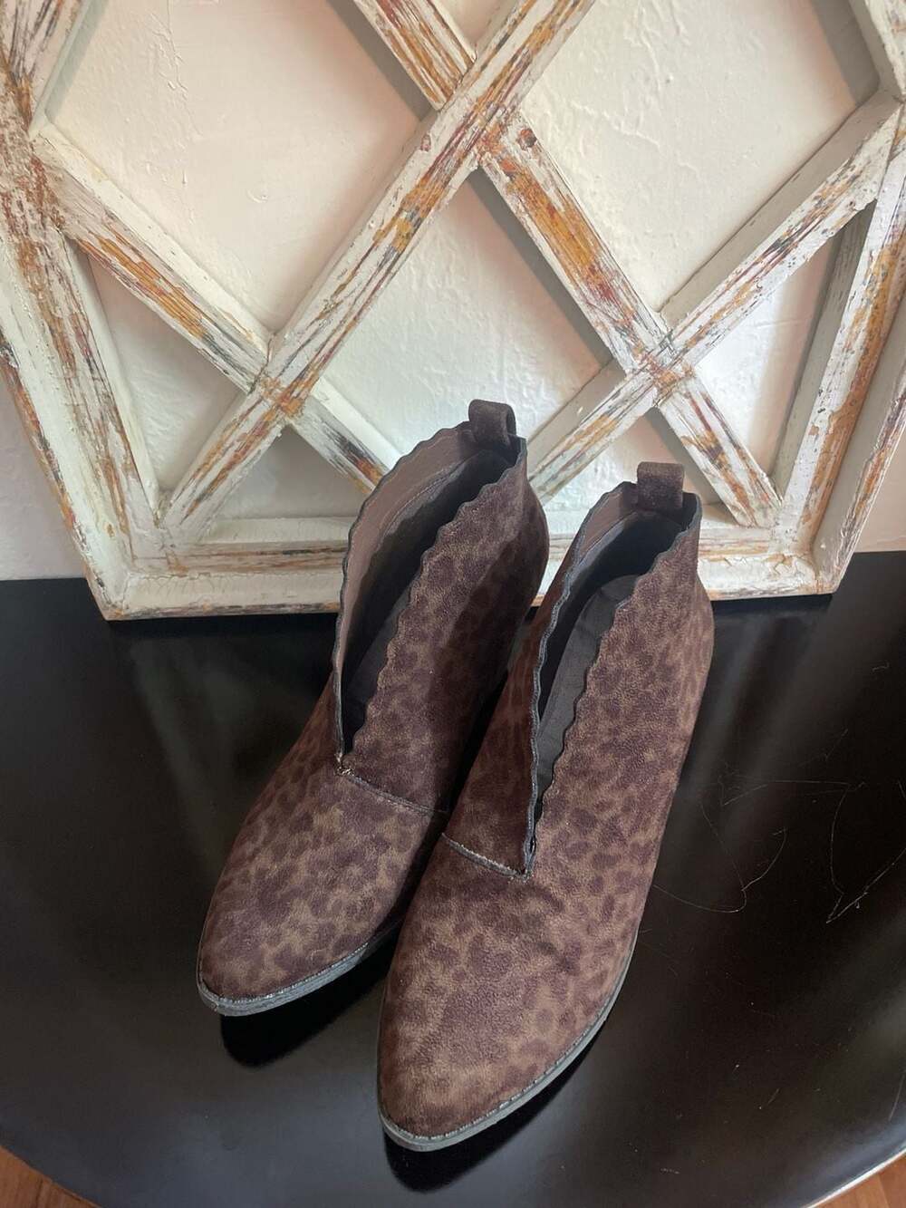 Coconuts by Matisse Addie Scalloped Leopard Print Booties Size 8M